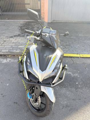 YAMAHA AEROX 160 ABS YAMAHA AEROX 160 ABS